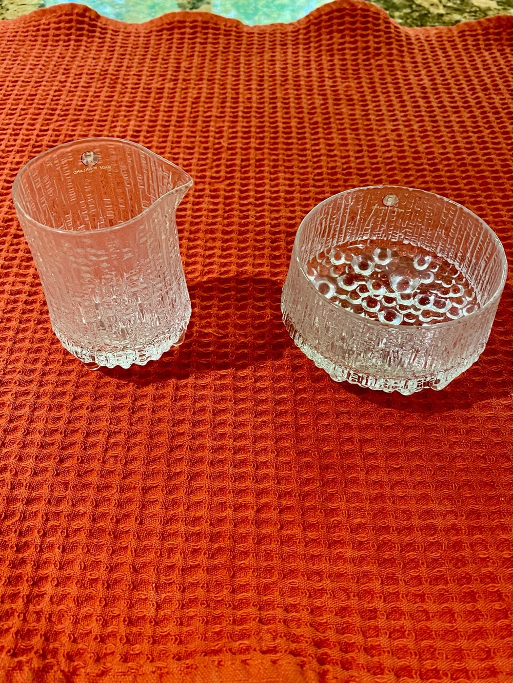 Clear Textured Glass Creamer and Sugar Set - Clear